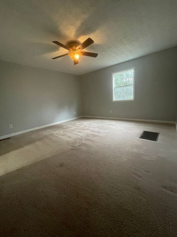 Building Photo - 6499 Will Dupree Ln