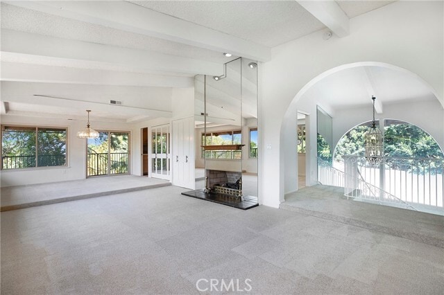 Building Photo - 1731 La Loma Dr