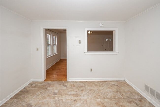 Building Photo - 92 Milk St