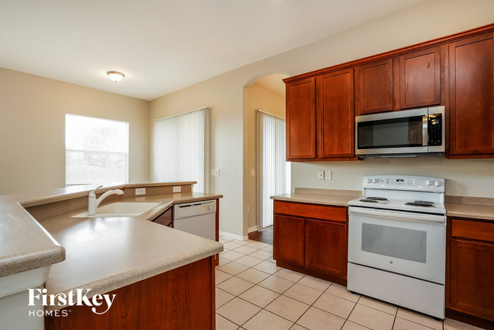 Building Photo - 226 Manasota St