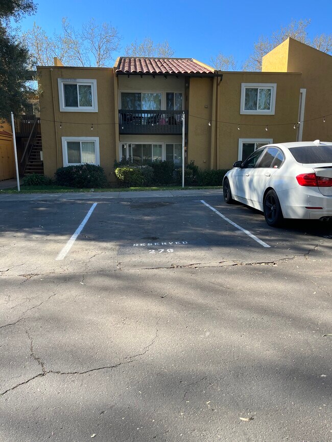 Building Photo - 17131 W Bernardo Dr