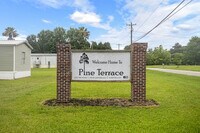 Building Photo - Pine Terrace