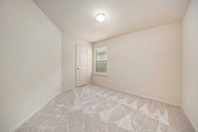 Building Photo - 20330 Louetta Reach Dr