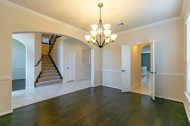 Building Photo - 2919 Iris Gable Ct