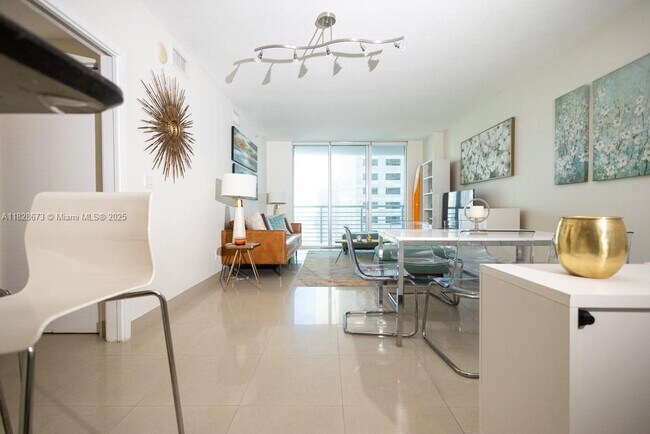 Building Photo - 335 S Biscayne Blvd
