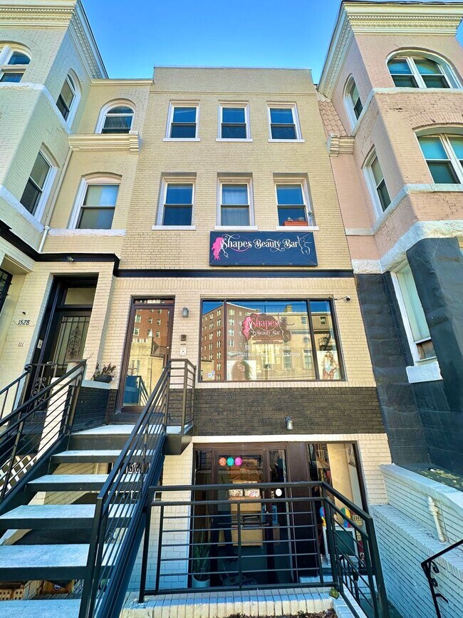 Building Photo - 0394 - Souliotis