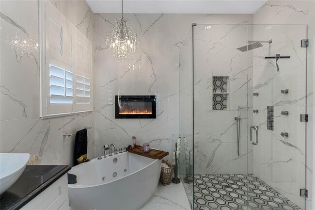 Building Photo - 13333 Zori Ln