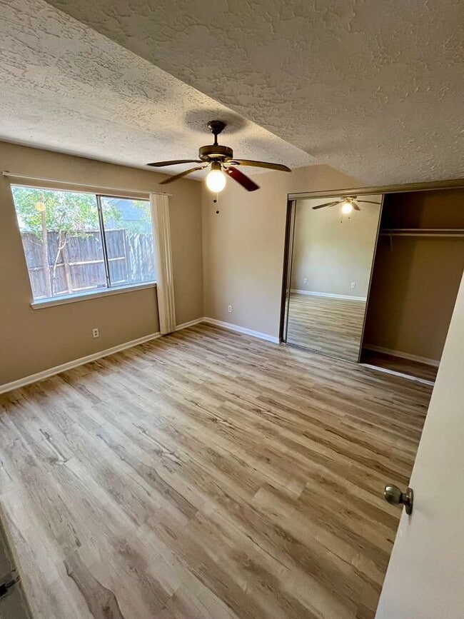 Building Photo - 13511 Quetzal Ln