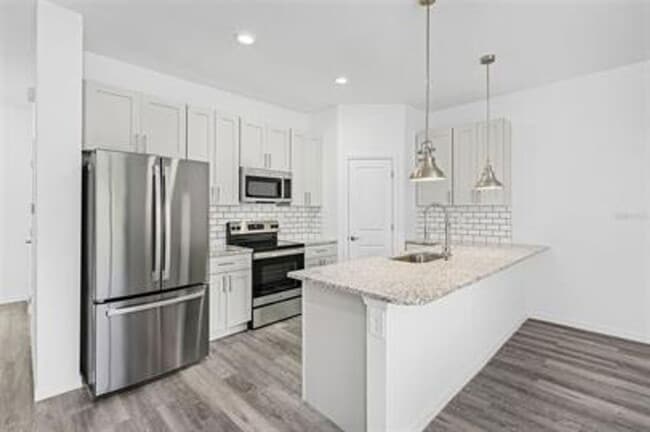 Building Photo - 4639 25th St SW