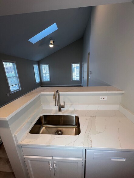 Building Photo - 134 Tyson Commons Ln