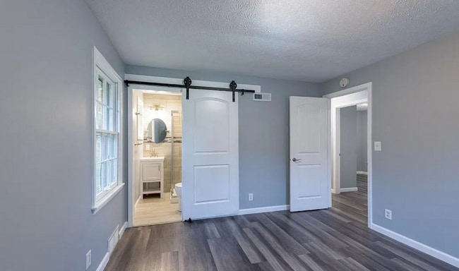 Building Photo - Fully Remodeled 3 Bedroom, 3 Bath Close To Purdue!