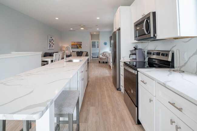 Building Photo - Once Upon a Tide @ 202 Ocean Blvd #1