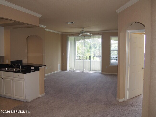 Building Photo - 8539 Gate Pkwy W