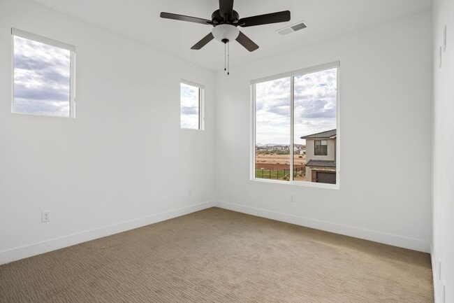 Building Photo - 2674 Rain Tree St