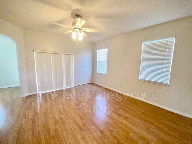 Building Photo - 4320 Paradise Cove Ct