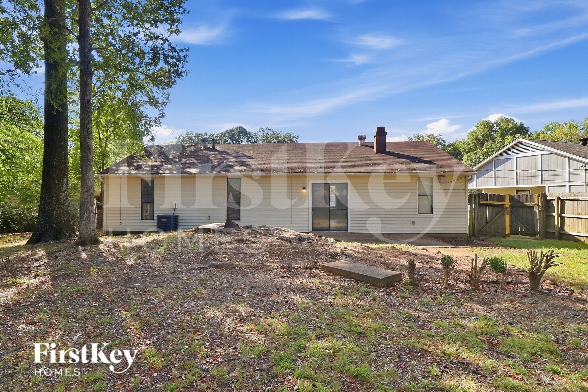 Building Photo - 4350 Cary Hill Cove