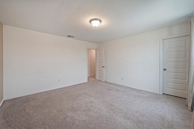 Building Photo - 5806 Aurora Grns Ln
