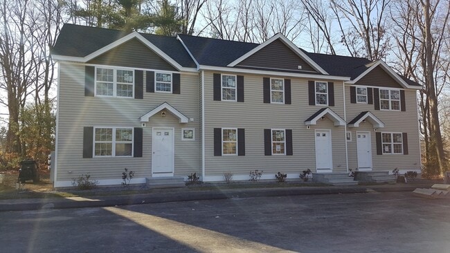 Building Photo - 246 High St Ext