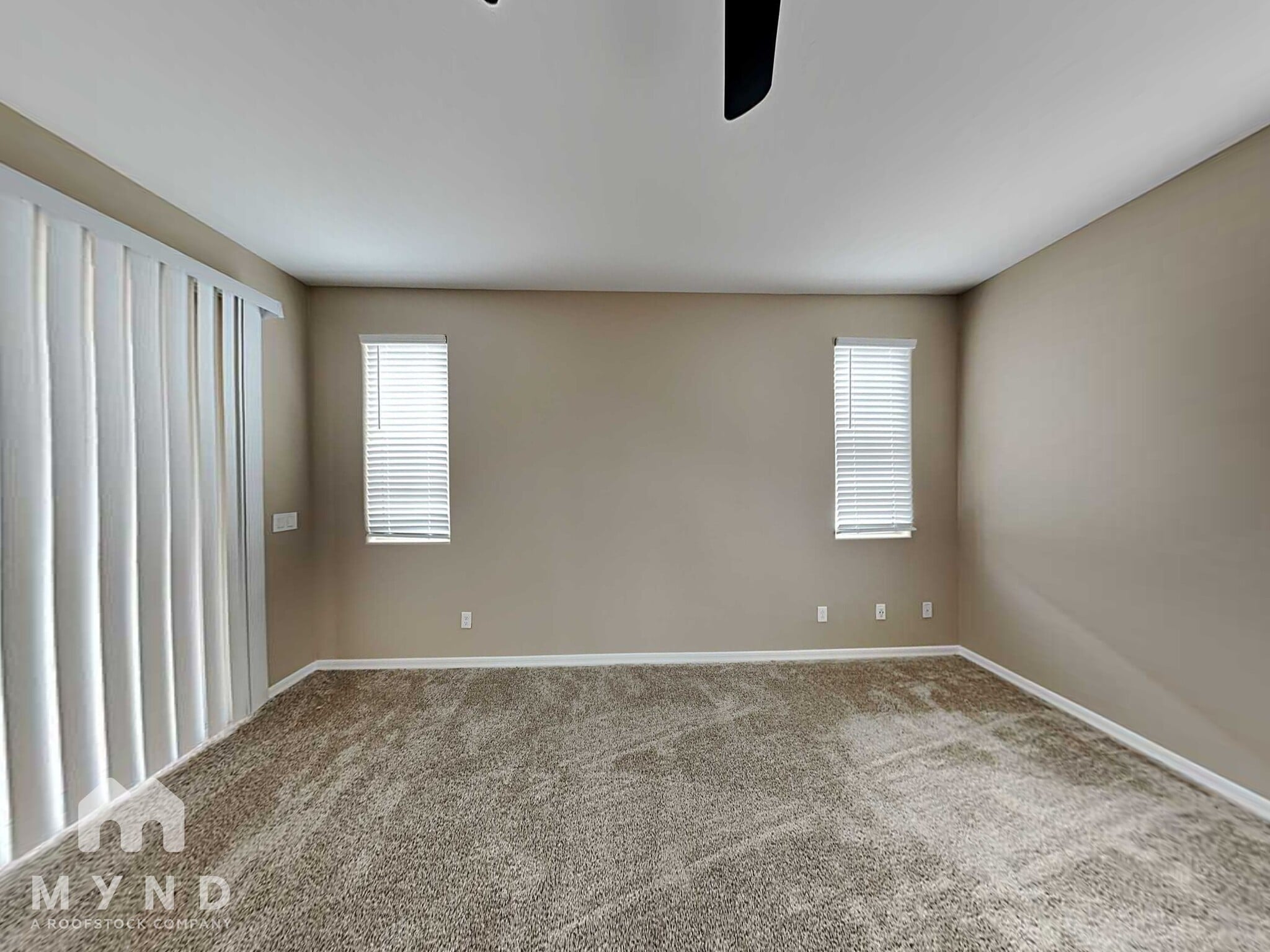 Building Photo - 17694 W Mandalay Ln