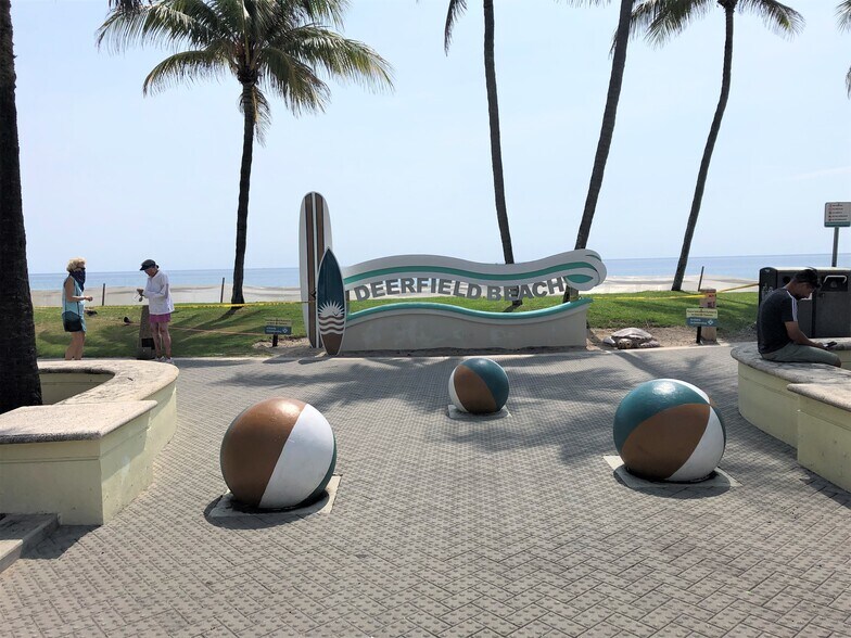 Building Photo - 770 SE 2nd Ave