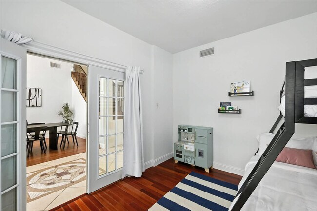 Building Photo - 5795 Brighton Ct