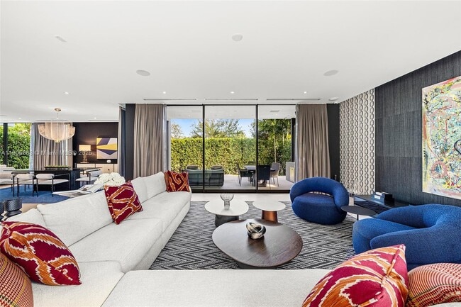 Building Photo - 4585 Nautilus Dr