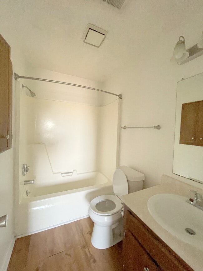 Building Photo - 1507 Halston Cir NW