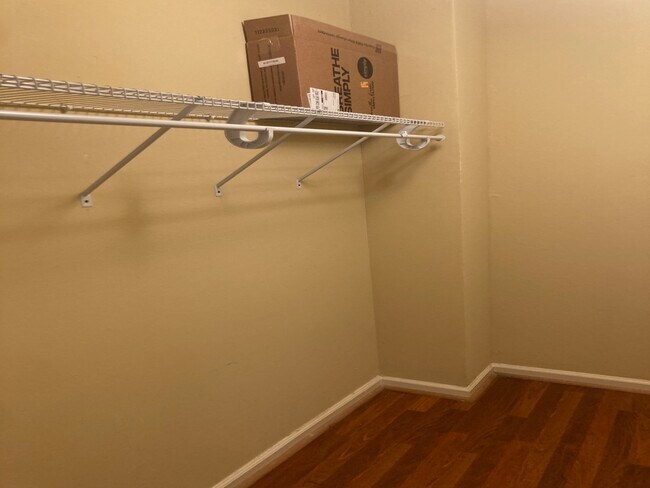 Building Photo - 4921 Maxie St