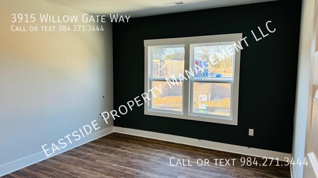 Building Photo - 3915 Willow Gate Wy