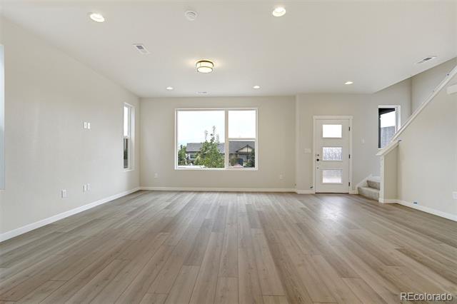 Building Photo - 3456 Summer Dream Ave
