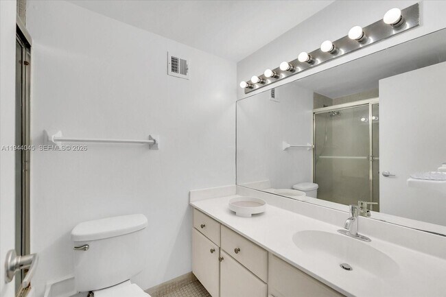 Building Photo - 1200 West Ave