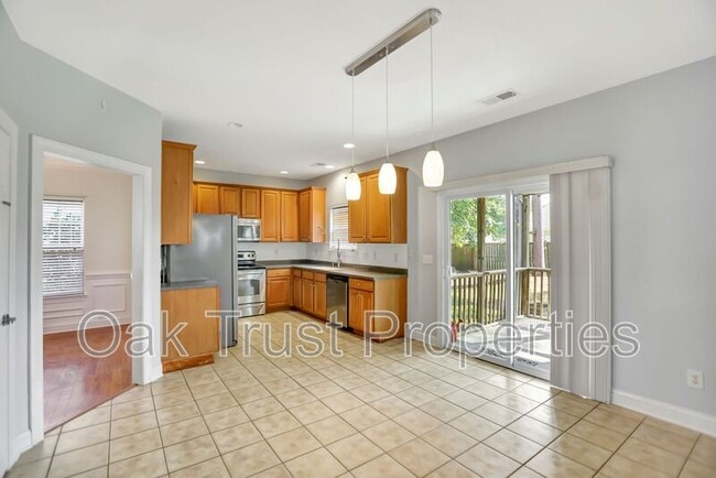 Building Photo - 5232 Mulholland Dr