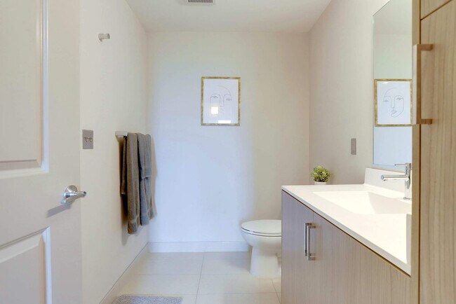 Building Photo - 22202 18th St S