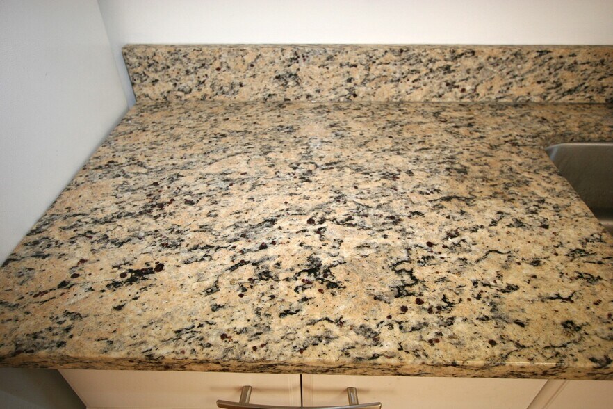 Granite Counter Top - 86 Bethany Rd