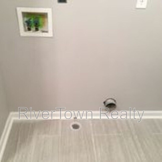 Building Photo - 3759 Wyndance Cir