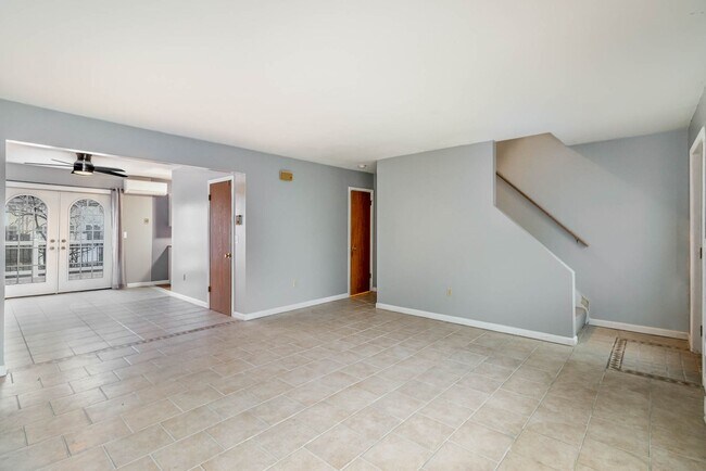 Building Photo - West Shore School District Town-Home For R...
