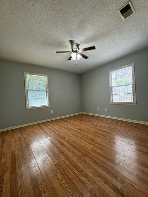Building Photo - 218 Pekin St