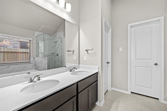 Building Photo - 26818 Chandrila Vista Ct