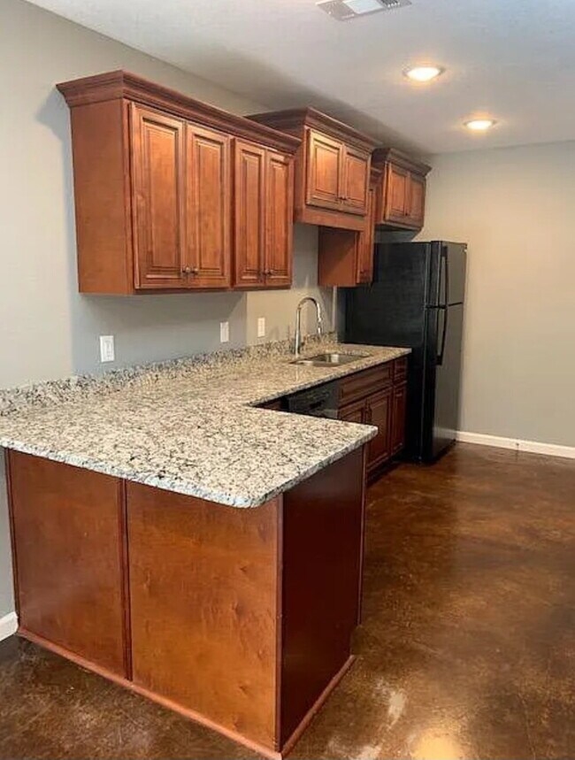 Building Photo - Charming 2 Bed, 1 Bath Apartment in Brookland, AR - Don't Miss Out!