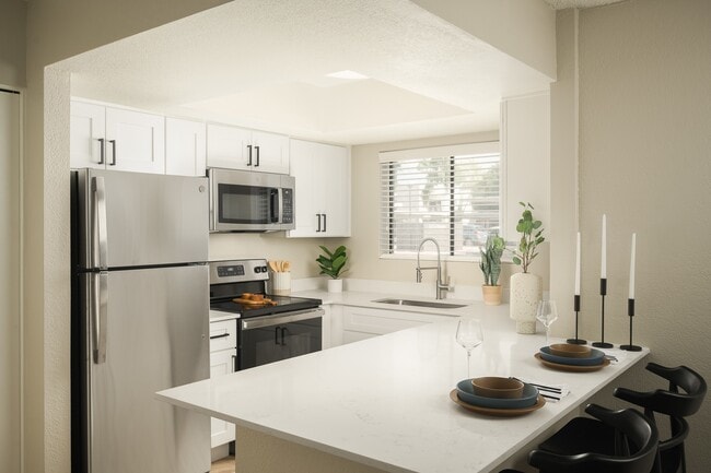 Building Photo - Dana Park Apartments