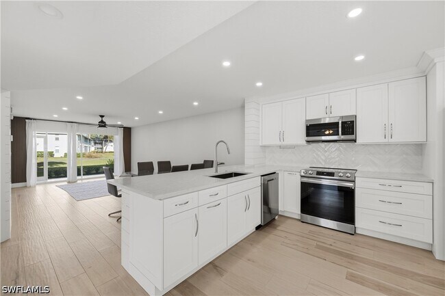 Building Photo - 1330 Derbyshire Ct