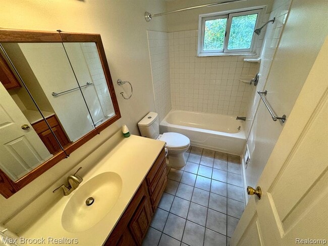 Building Photo - 1407 Laurel Valley Dr