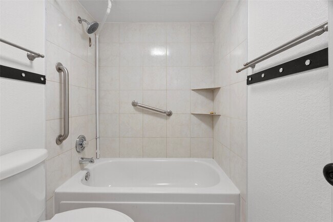 Building Photo - 2350 Bering Dr
