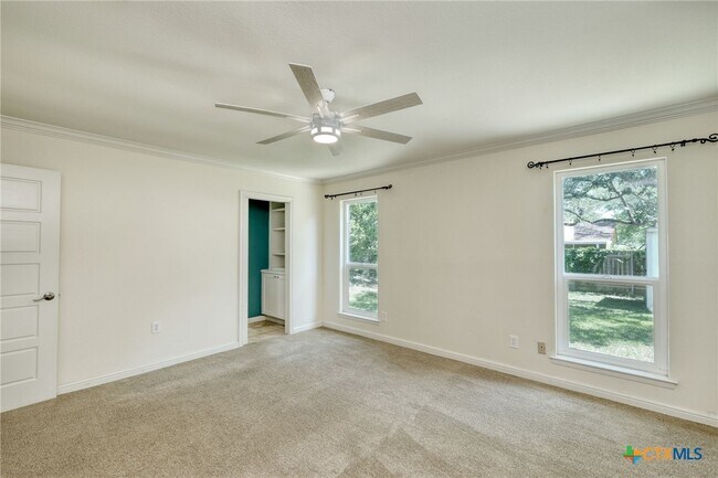 Building Photo - 6702 Colina Ln