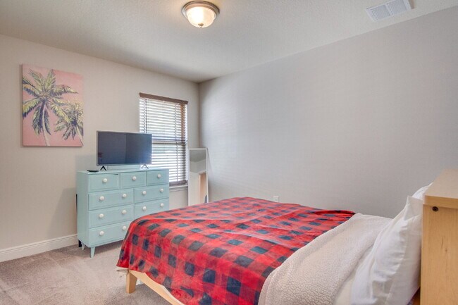 Building Photo - Milton 4BR Pool Home with Office, Vaulted Ceilings, Screened Saltwater Pool & 2-Car Garage