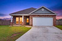 Building Photo - 15610 Ridge Ct