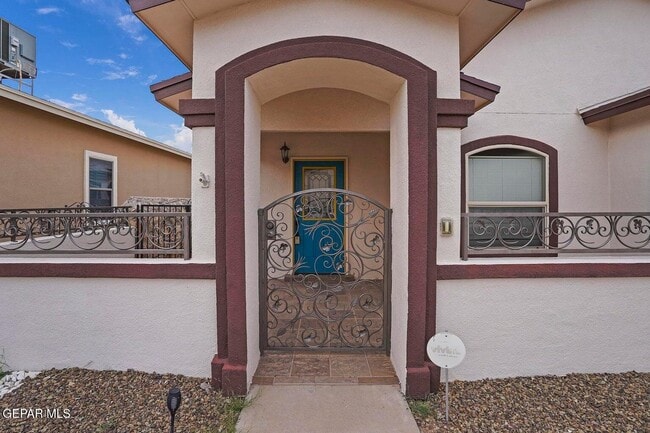 Building Photo - 5441 Roberto Avalos Ct