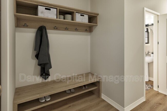 Building Photo - 385 N Tuckahoe Rd