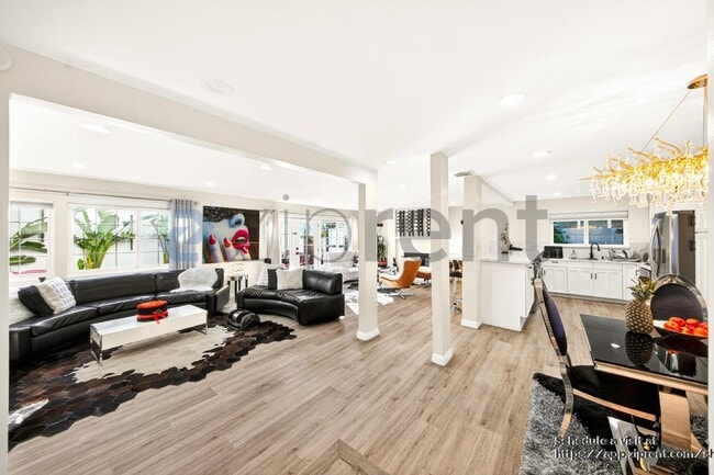 Building Photo - 19700 Blythe St