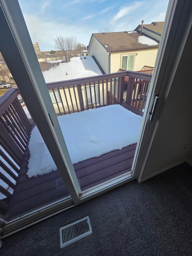 Building Photo - 3516 Atlantic Dr